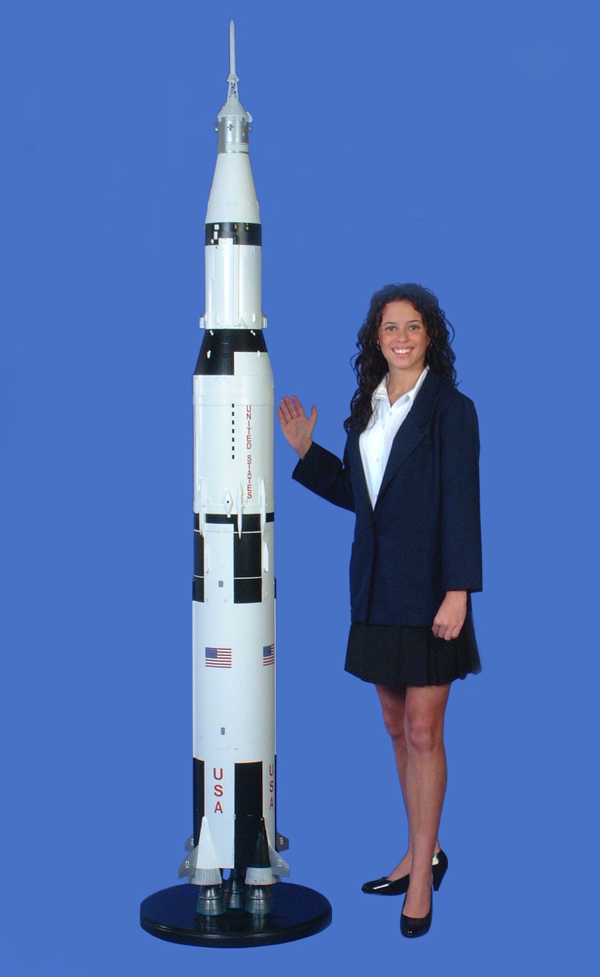 natasha_with_Saturn_V_good_photo.jpg