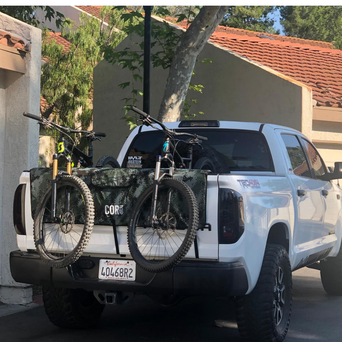 truck tailgate pad bike