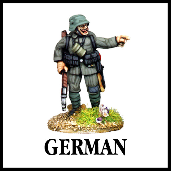 28mm scale lead metal miniature toy soldier from Wargames Foundry WW1 The Great War German Storn Trooper pointing in full uniform