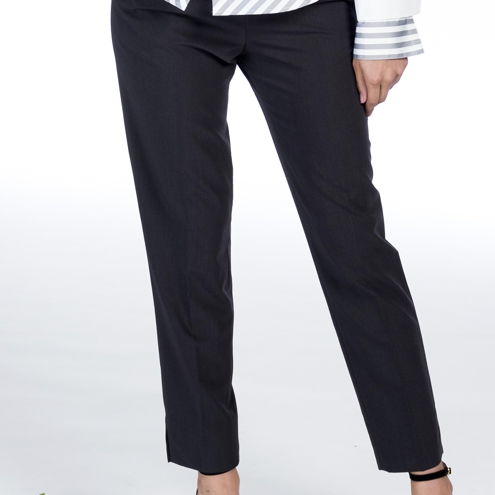 Slim Cropped Pants