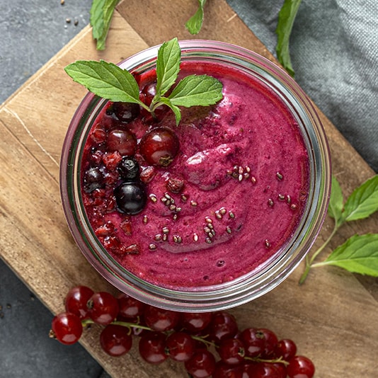 delicious-smoothie-glass-with-copy-space