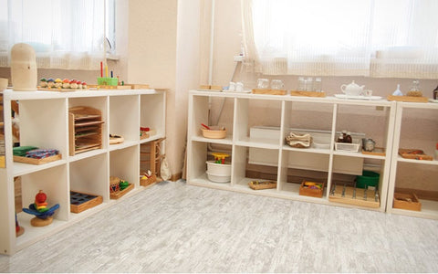 Natural Elements LVT Tile In a Elementary Classroom Setting