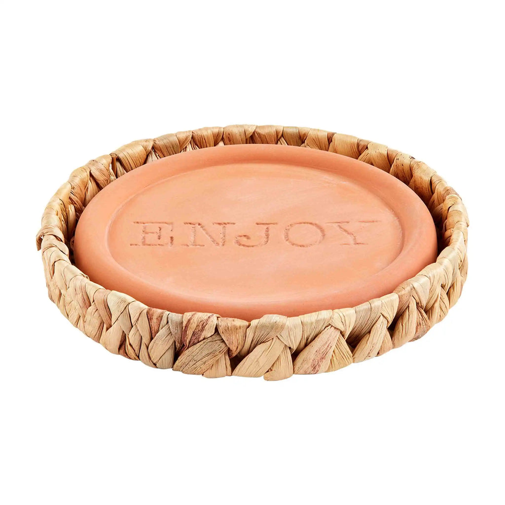 https://cdn.shopify.com/s/files/1/1506/7450/products/warmingtrivet_1024x1024.webp?v=1678276997