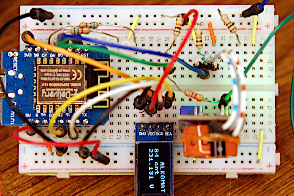  Abbildung 9: MQ-3 + ESP8266 = Alkomat