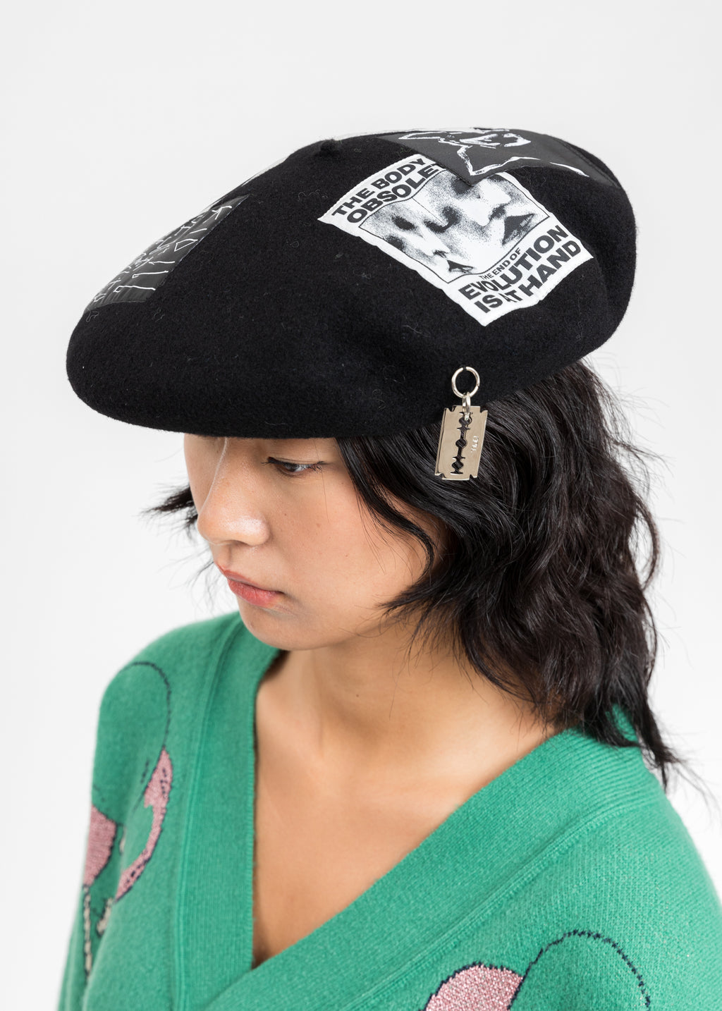 カシラ CA4LA ファスナー付きベレー帽 黒 シルバーファスナー 帽子 