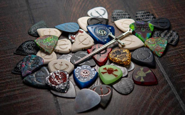 Choosing The Right Guitar Pick - Iron Age Guitar Accessories
