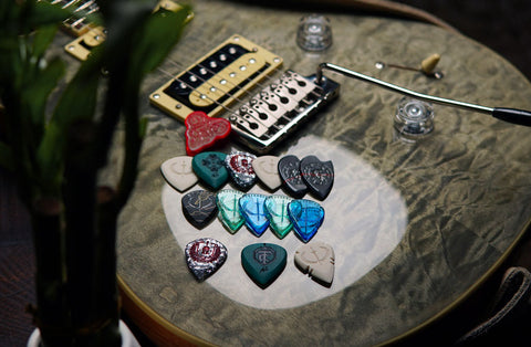 Guitar Picks With Grip