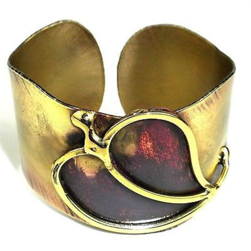 Large Single Heart Cuff - Brass Images (C)