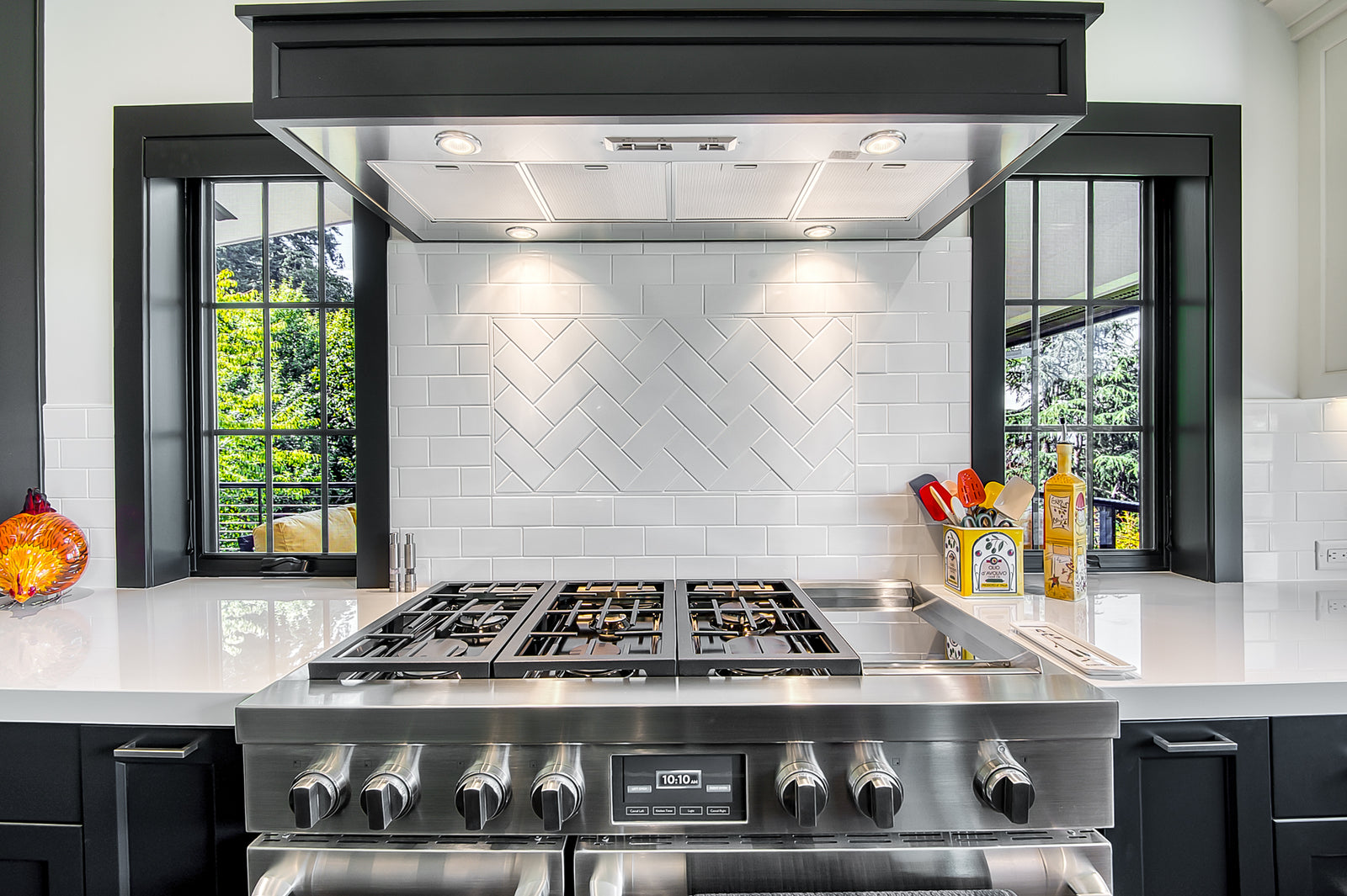 How to Find A Good Kitchen Remodeler - Advantage Contracting