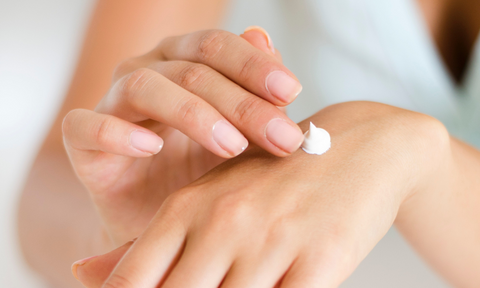 5 Ways to Make Your Dry Hands Softer, Straight From Derms