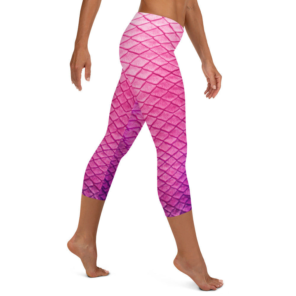 Womens Surf Capri Leggings All Over Print Pink Capri Pants W/ Hibiscus  Flower Print, Perfect for Surfing Leggings and Capri Yoga Pants 