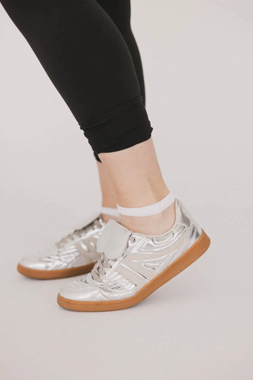 Sheer Socks in White Image 1