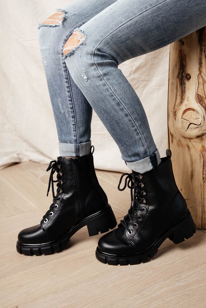 mia black combat boots