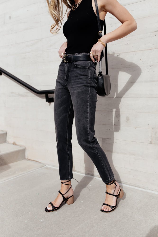KanCan Mom Jeans in Black- FINAL SALE | böhme