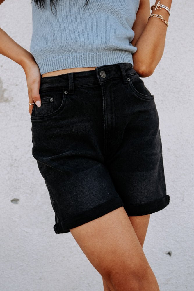 vero moda rolled leg shorts in black - final sale