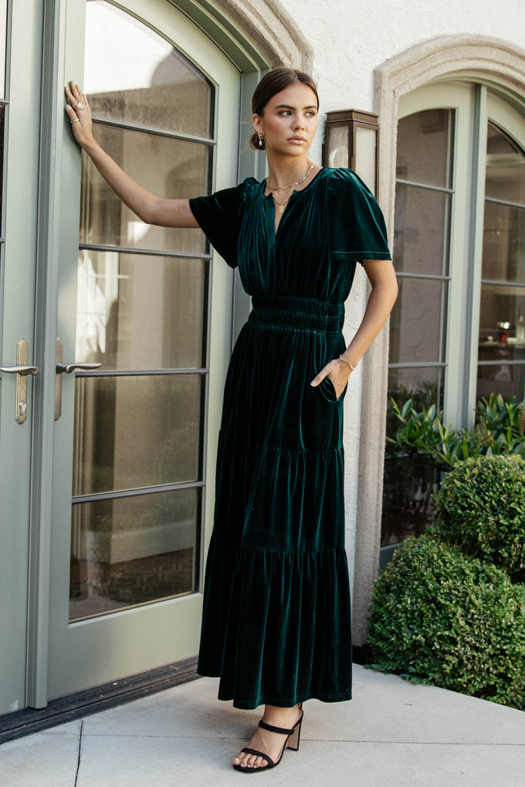 Marlowe Velvet Dress in Emerald | böhme