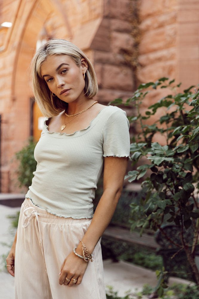 vero moda sydia tee in sage - final sale