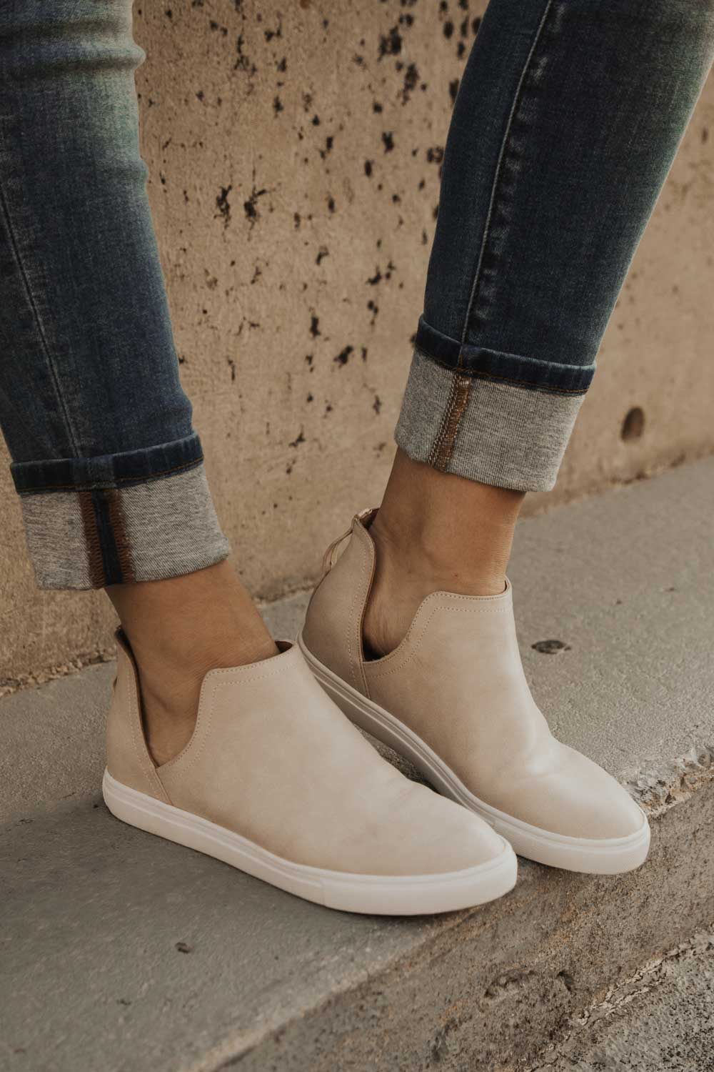 Grant Slip-On Shoes in Sand - FINAL SALE - böhme