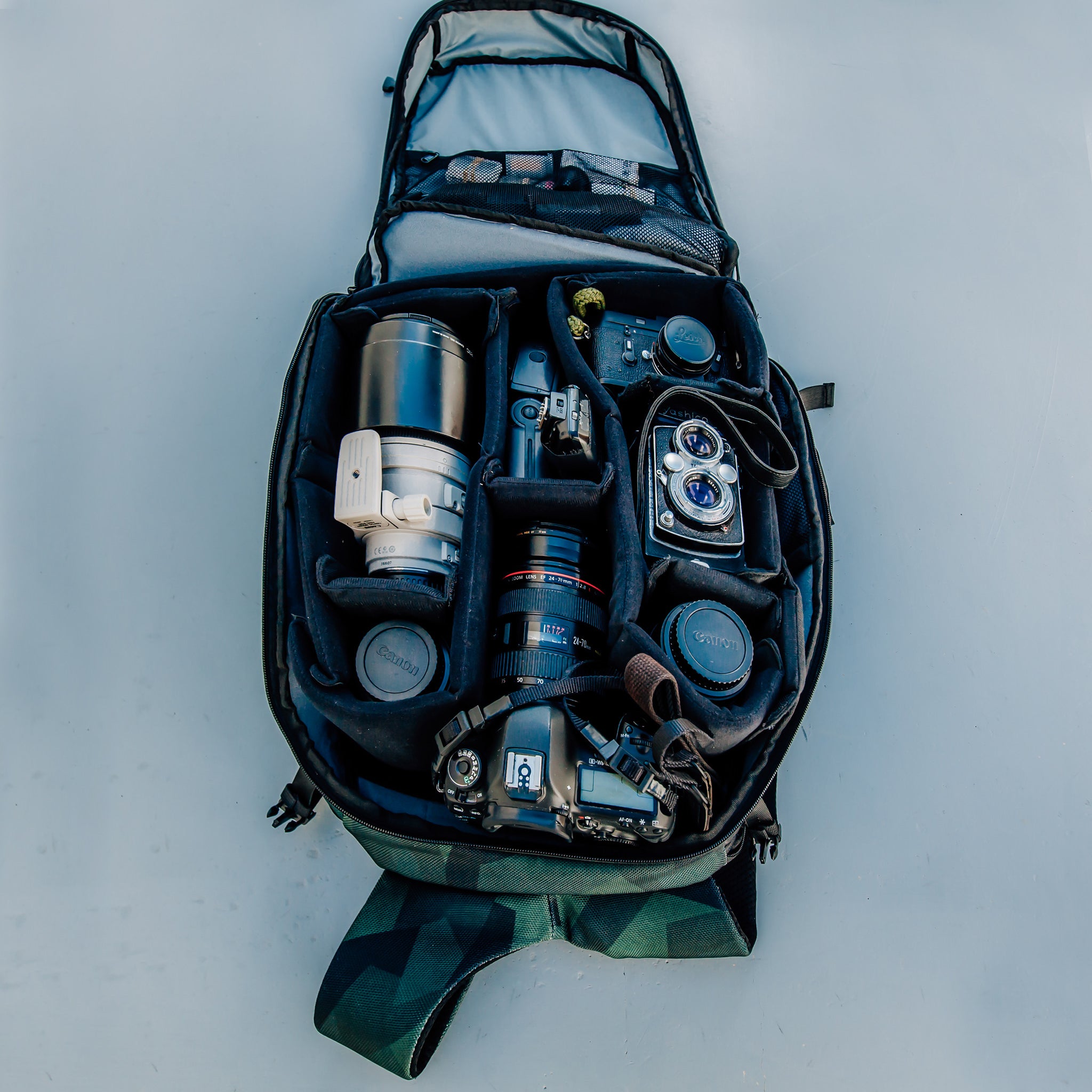 Ranger Clamshell Camo DSLR Backpack