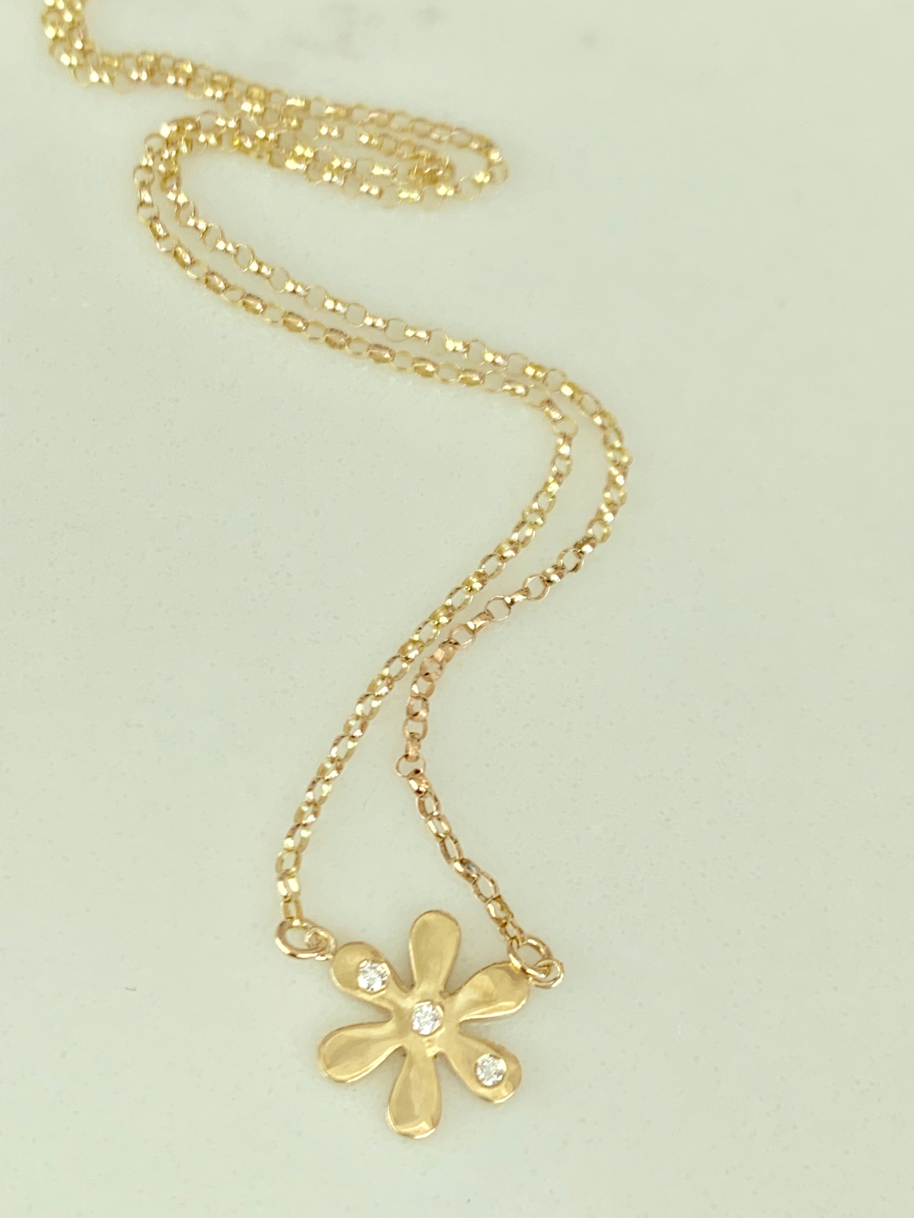 Daffodil Necklace/14K yellow Gold