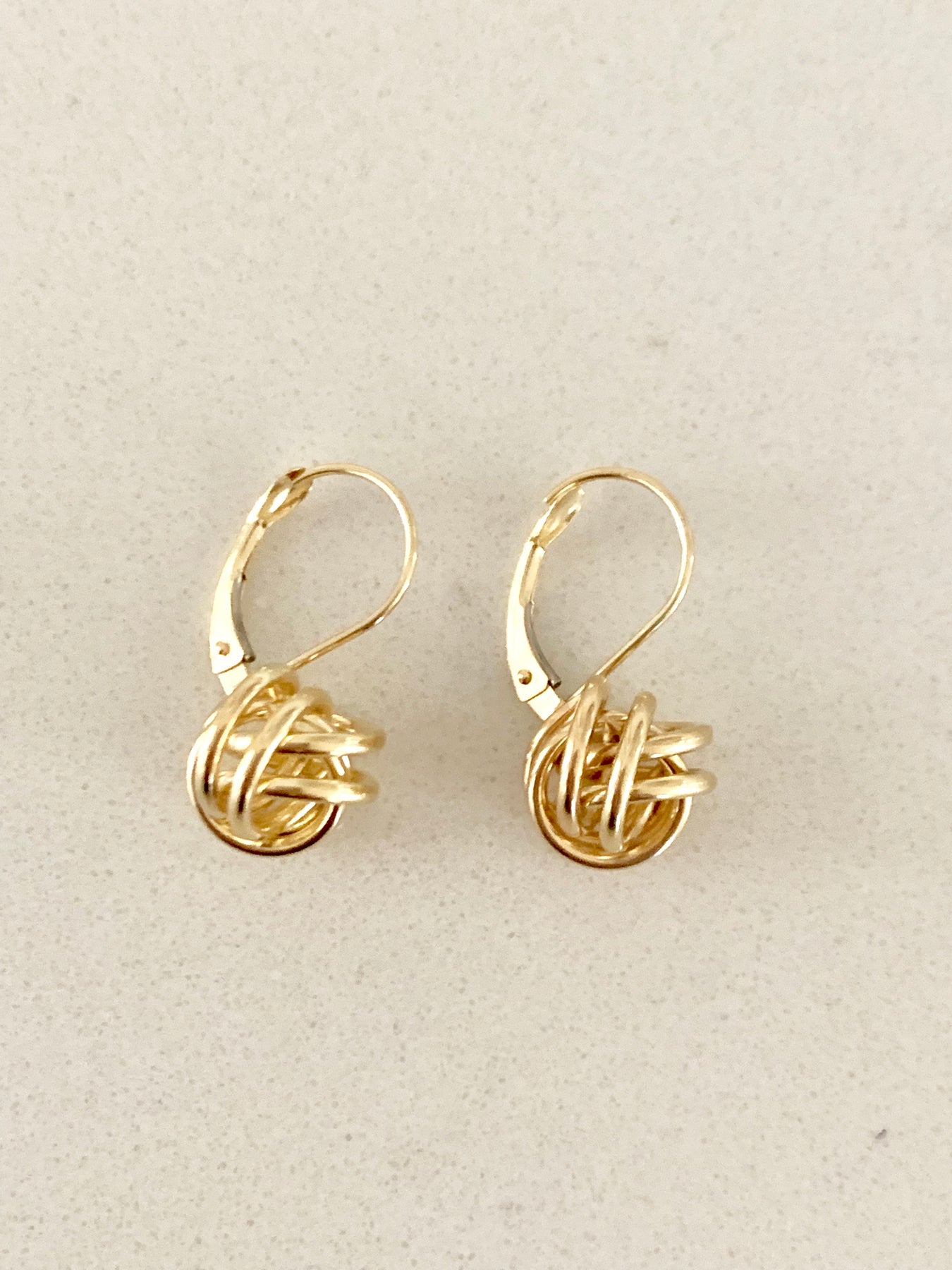 Hanging Gold Knots – Lauren Sigman Collection