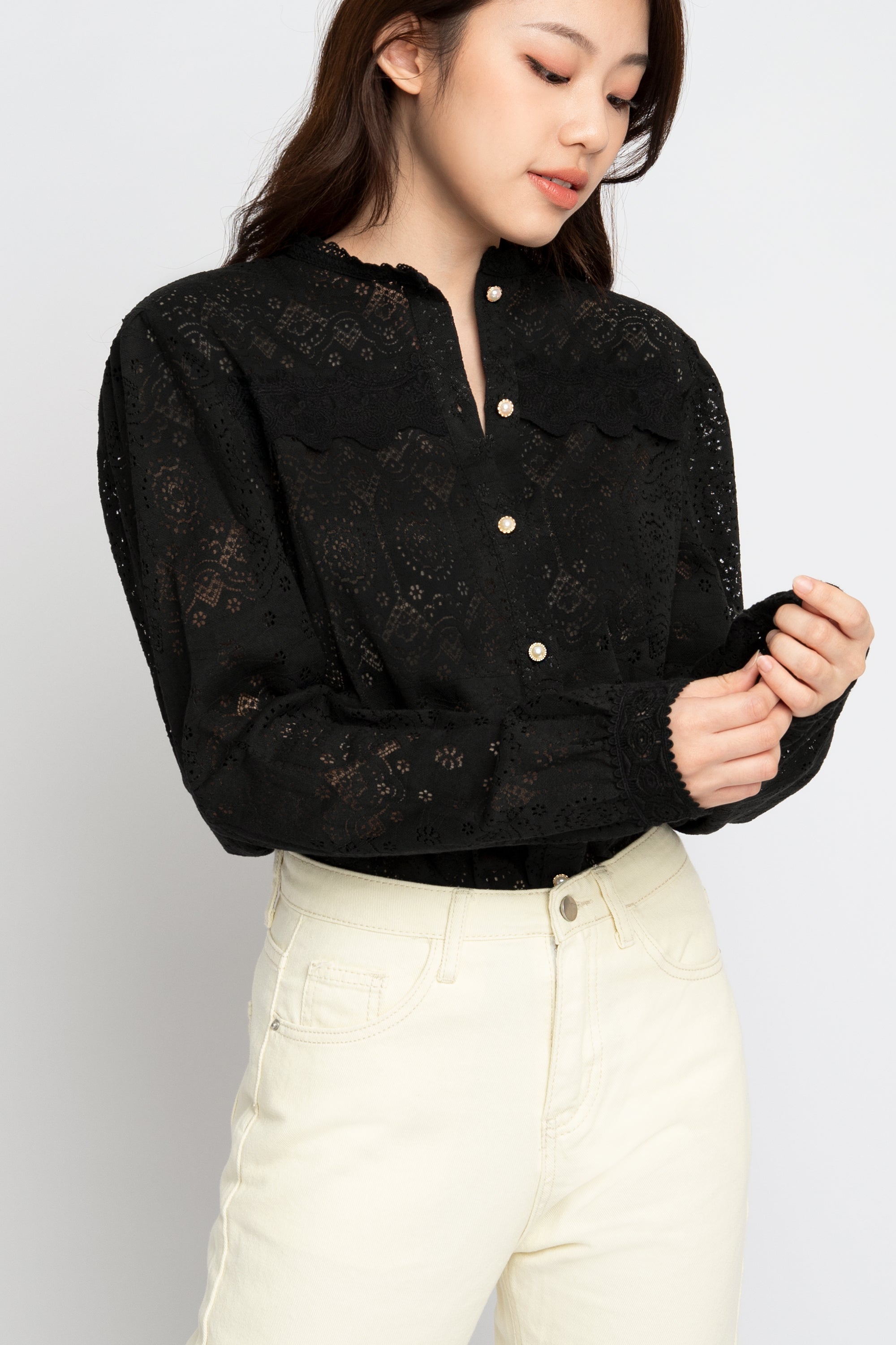 Eyelet Lace Trim Blouse Half Phase 1311