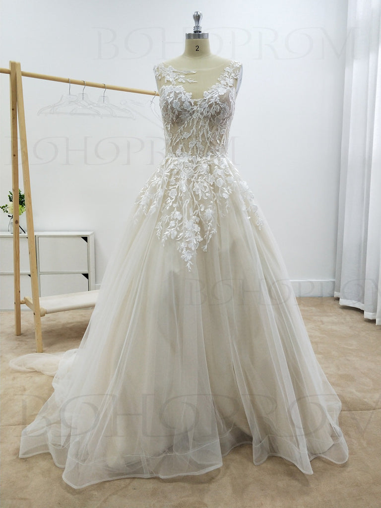 a line romantic wedding dress