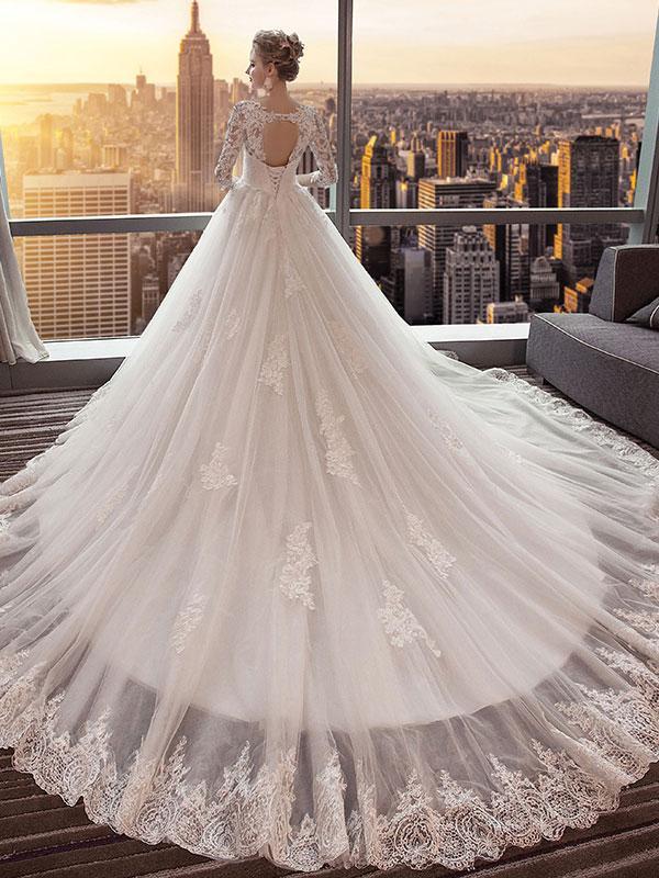 wedding dress train