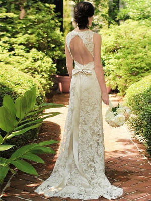 BohoProm Wedding Dresses Marvelous Lace V-neck Neckline Cut-out Sheath Wedding Dress WD055