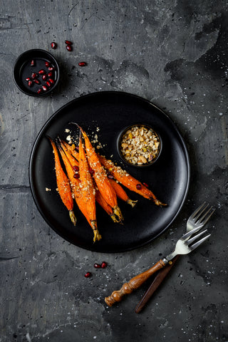 harissa spice blend, spicy roasted carrots, harissa roasted carrots, carrot recipe for winter, holiday recipe ideas, vegetarian spice blends, vegetarian holiday recipes, Afghan gift ideas, Afghan spices, African spice blends, Rumi spice shark tank, spice importer