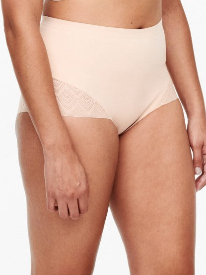 Chantelle Lace Shapewear #14K7