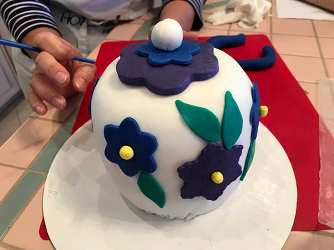 Chantilly Tea Teapot Cake Class