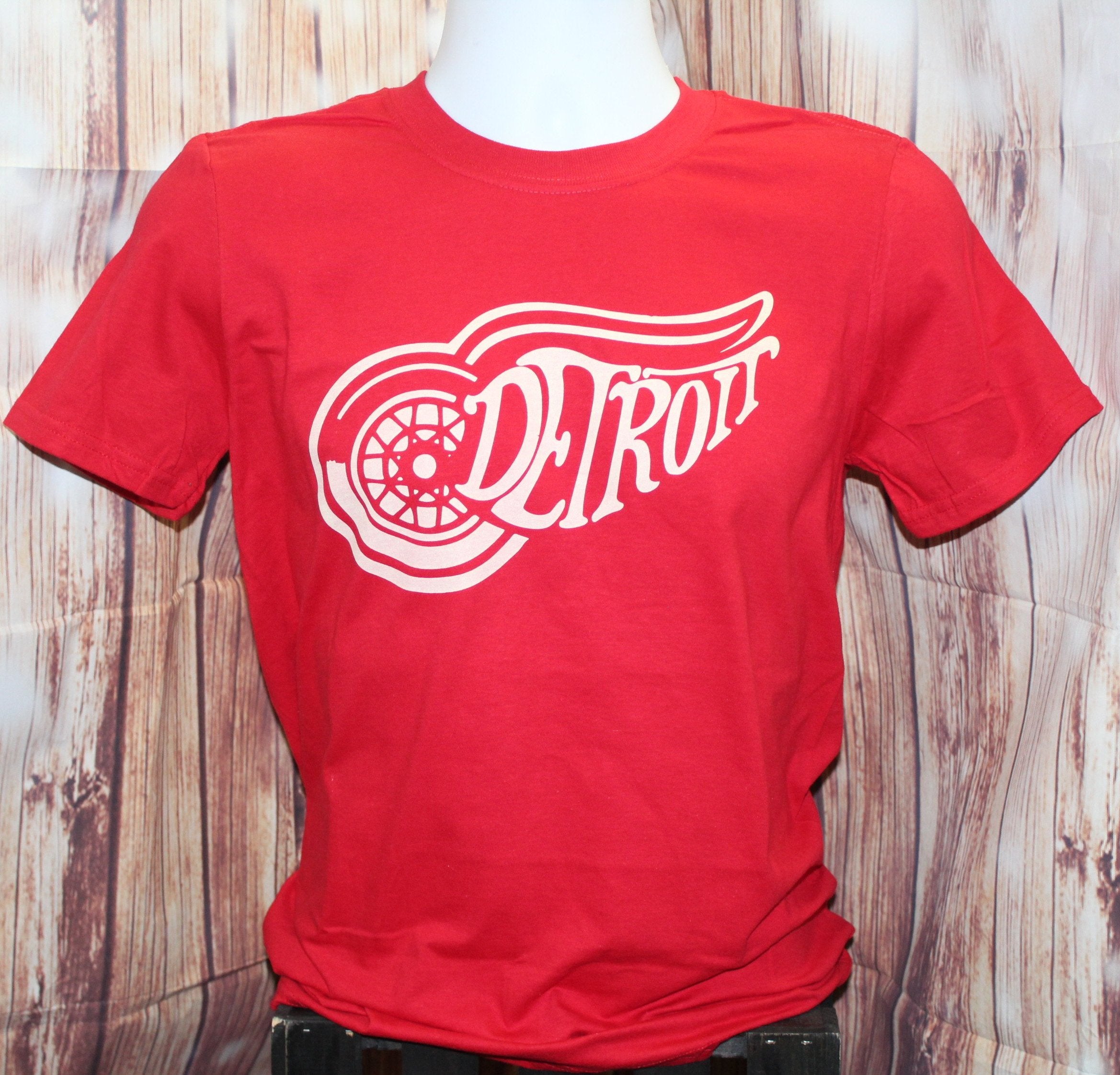 t shirt red wings