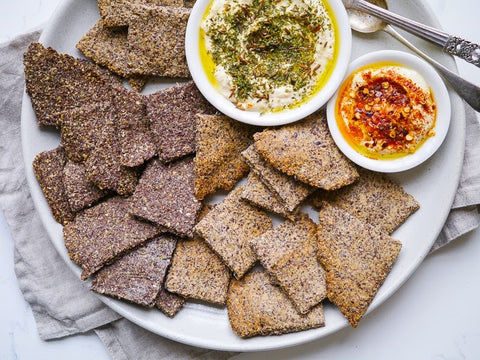 crunchy flaxseed crackers