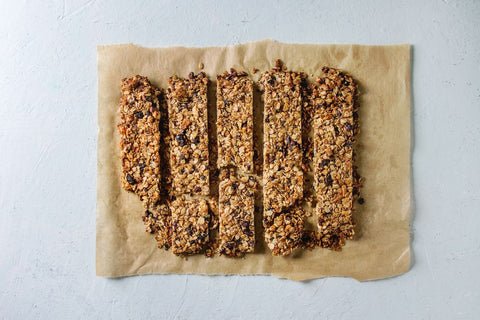 Nutrient-rich vegan kids' snacks energy bars