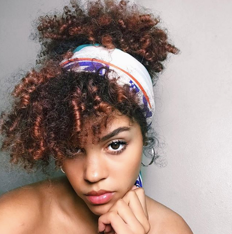 10 Curly Haired Influencers You Need to Know About – FOXYBAE.COM