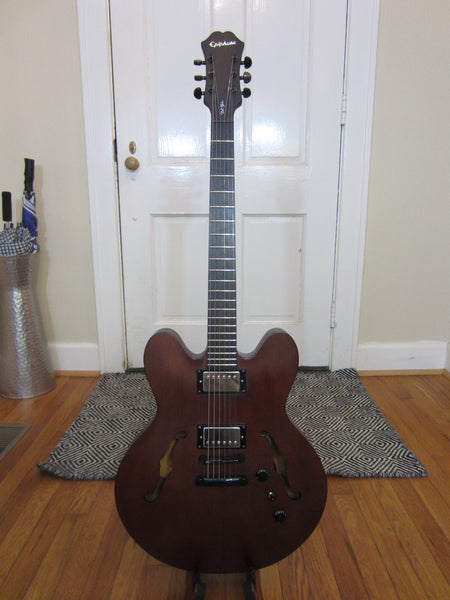 2007 Epiphone Dot Studio Worn Brown | Golden Age PIckups, Coils Splitt –  Lil' Huddy's Guitar Shop