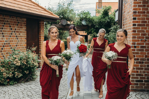 Bride and Bridesmaids flowers Lee and Aaron