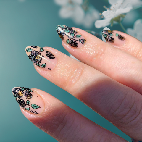 Elegant Floral Tips: Spring French Manicures to Give Your Nails a Subtle Seasonal Touch