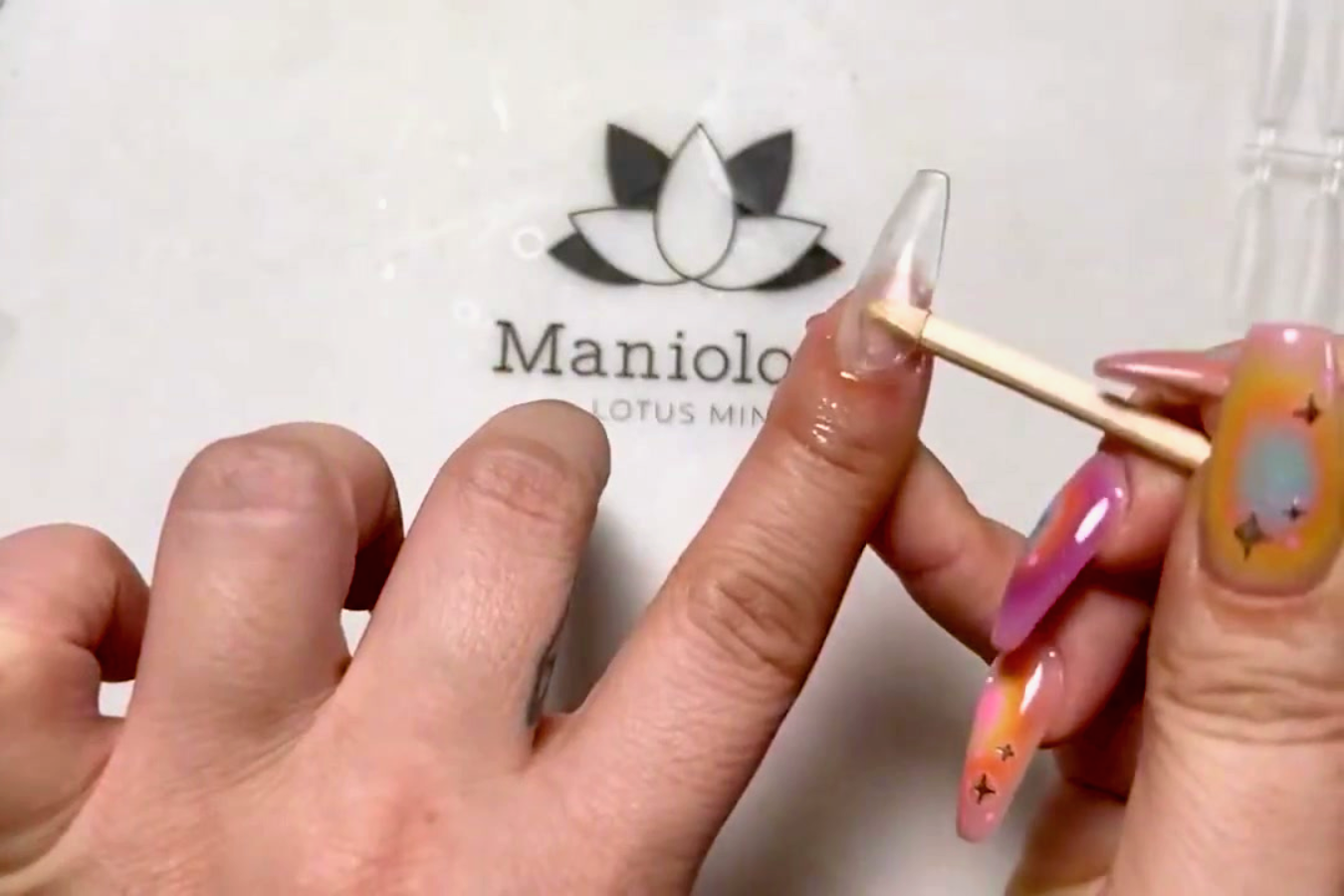how to make your nail polish last longer | essie Australia & New Zealand