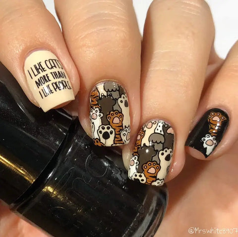 Paw Nail Art