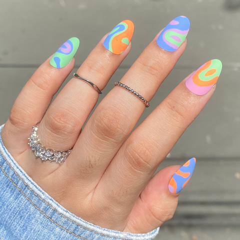 Psychedelic Swirls: Funky and Hippie Festival Nails To Rock Your Summer Fest Look