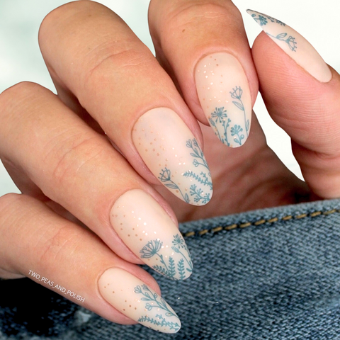 Dainty Floral Tips in a serene nature-inspired blue hue