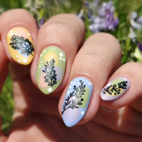 Matte Floral Accent Spring Nails: Soft and Chic Spring Manicure Ideas
