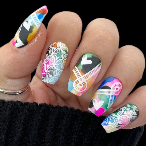 Retro Art Manicure: Funky and Hippie Festival Nails To Rock Your Summer Fest Look