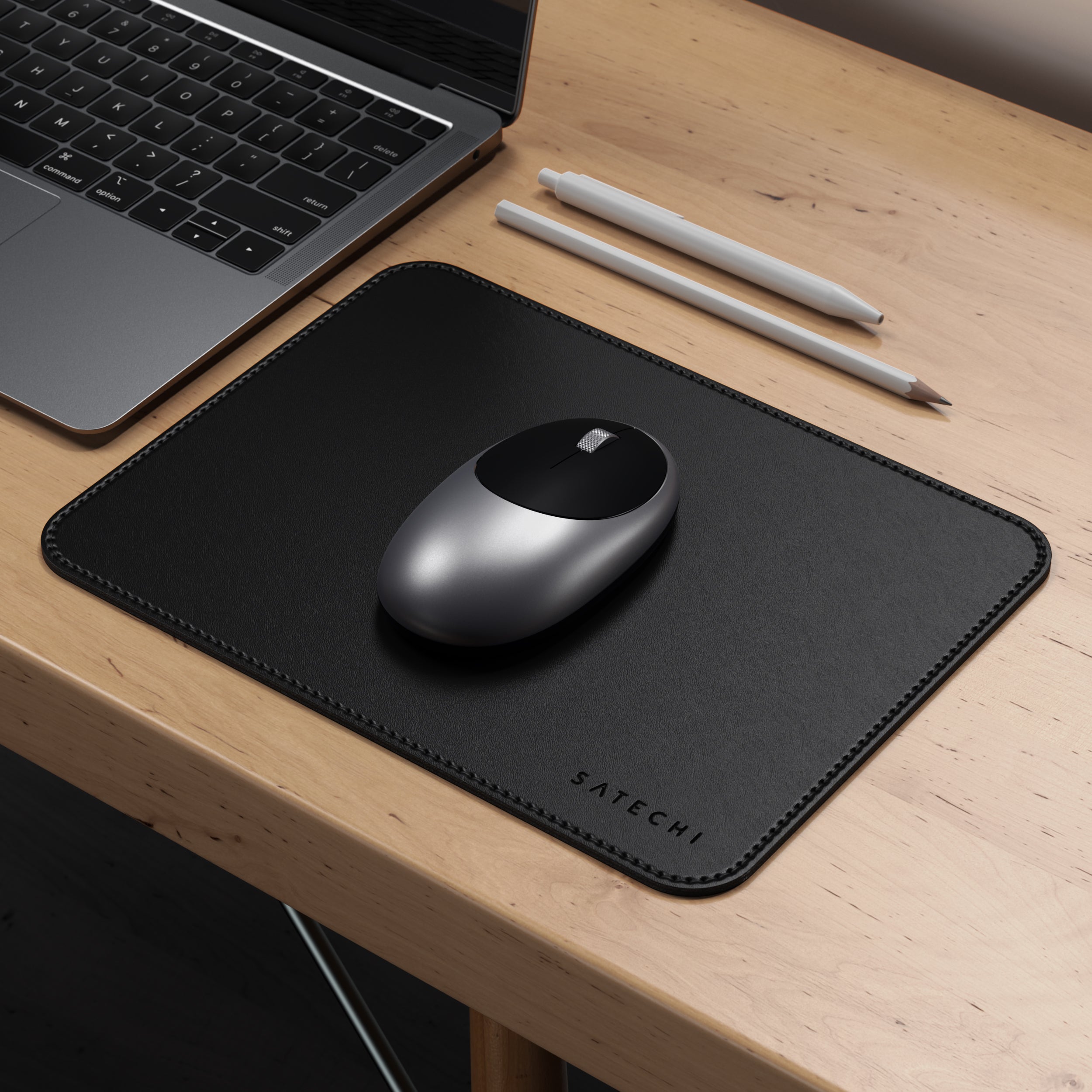 Satechi M1 Bluetooth Mouse, featuring Bluetooth 4.0 connection