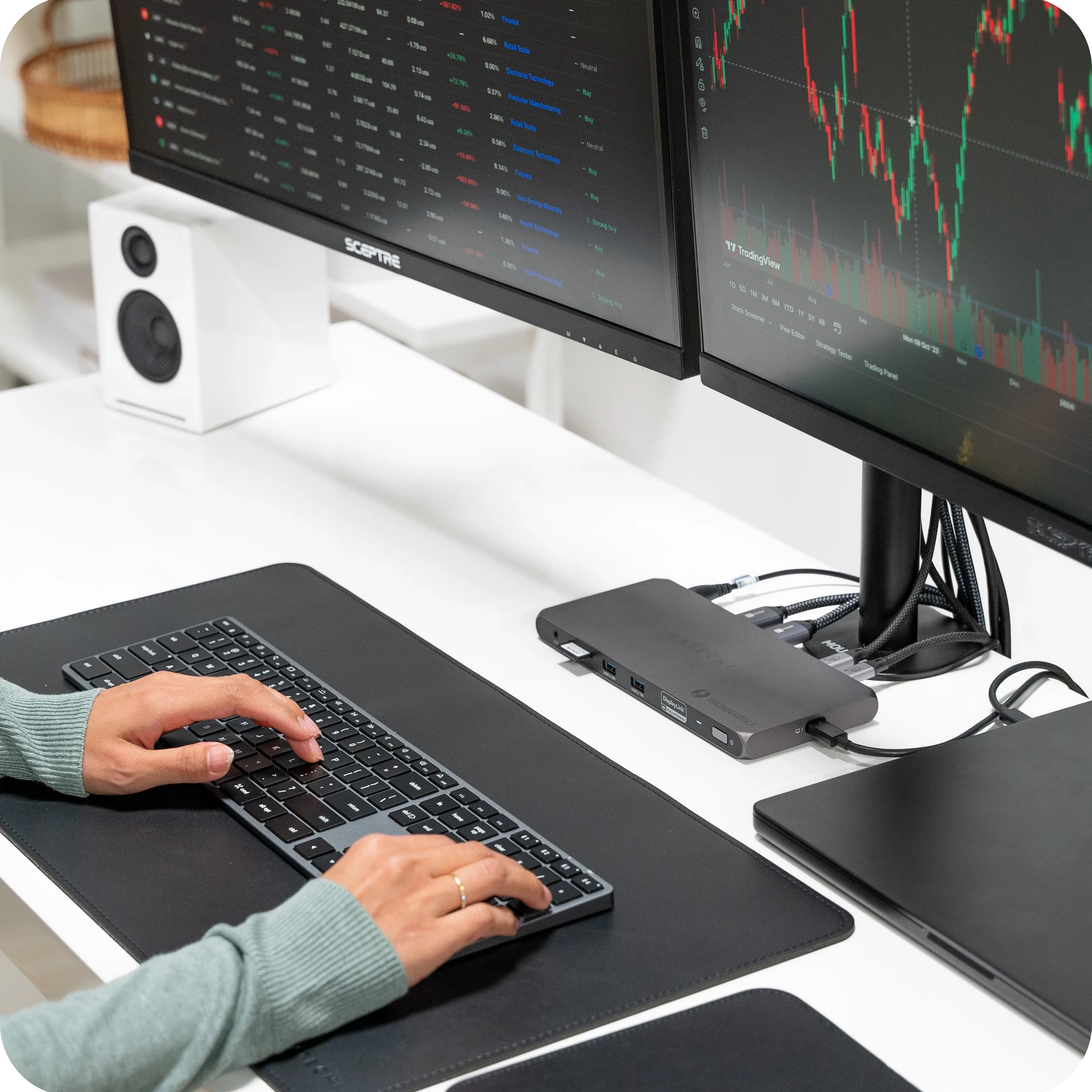 Thunderbolt 4 Multi-Display Docking Station Satechi EU