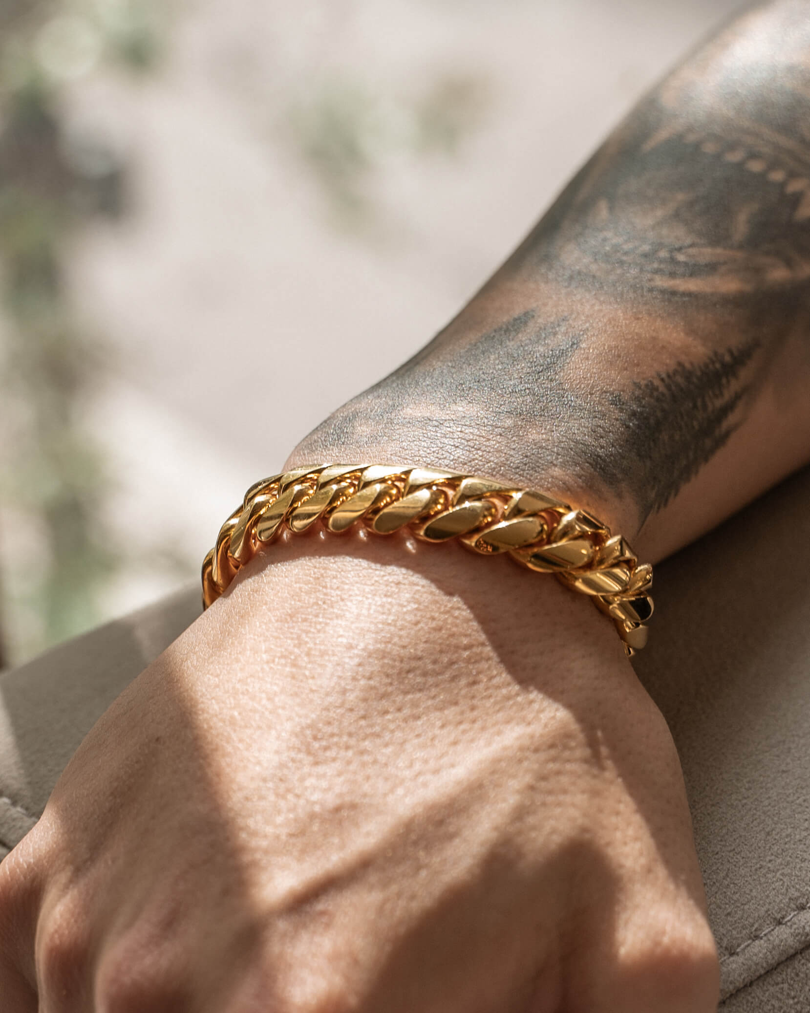 Miami Cuban Link Bracelet 7mm | The Ultimate Luxury – Liry's Jewelry