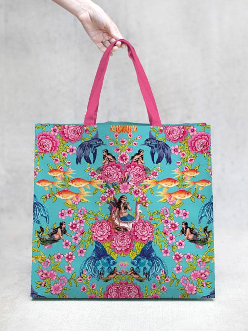 Flowers & Fish Market Tote Bag