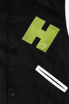 Thump-Jacket-Black-Detail-Front
